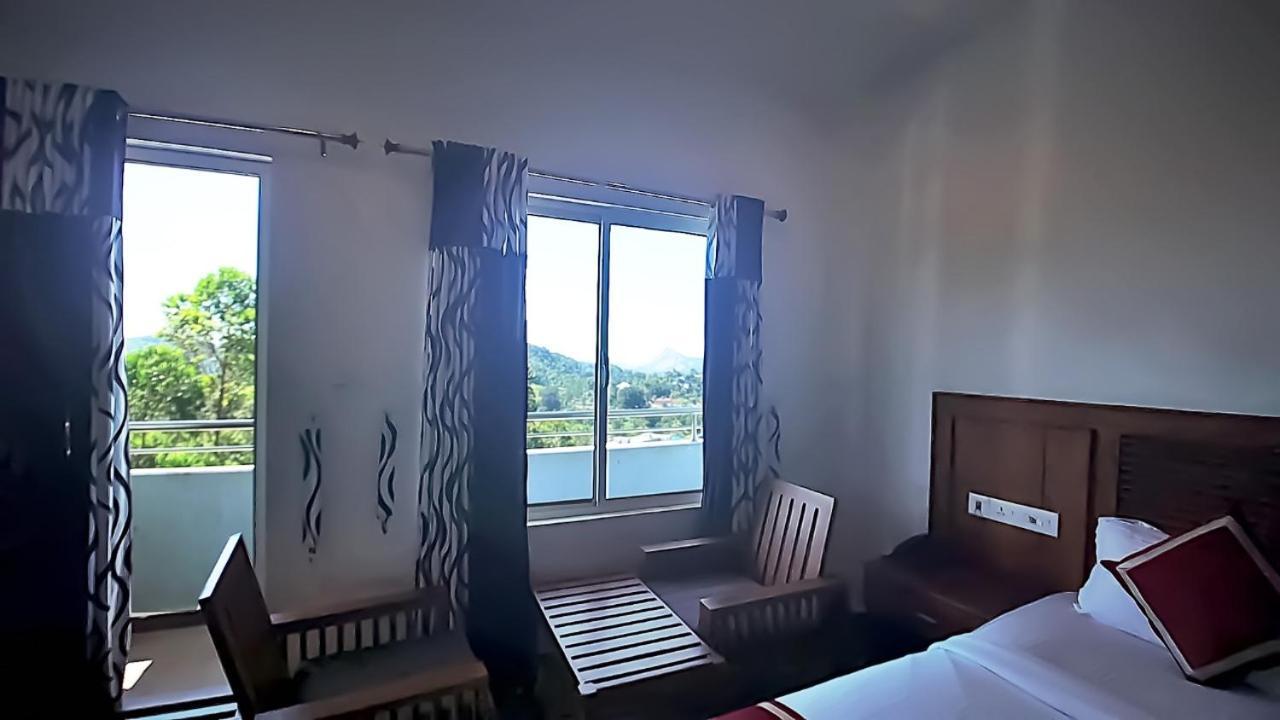 Princess De Munnar - 3 Star Hotel Thiruvananthapuram Camera foto